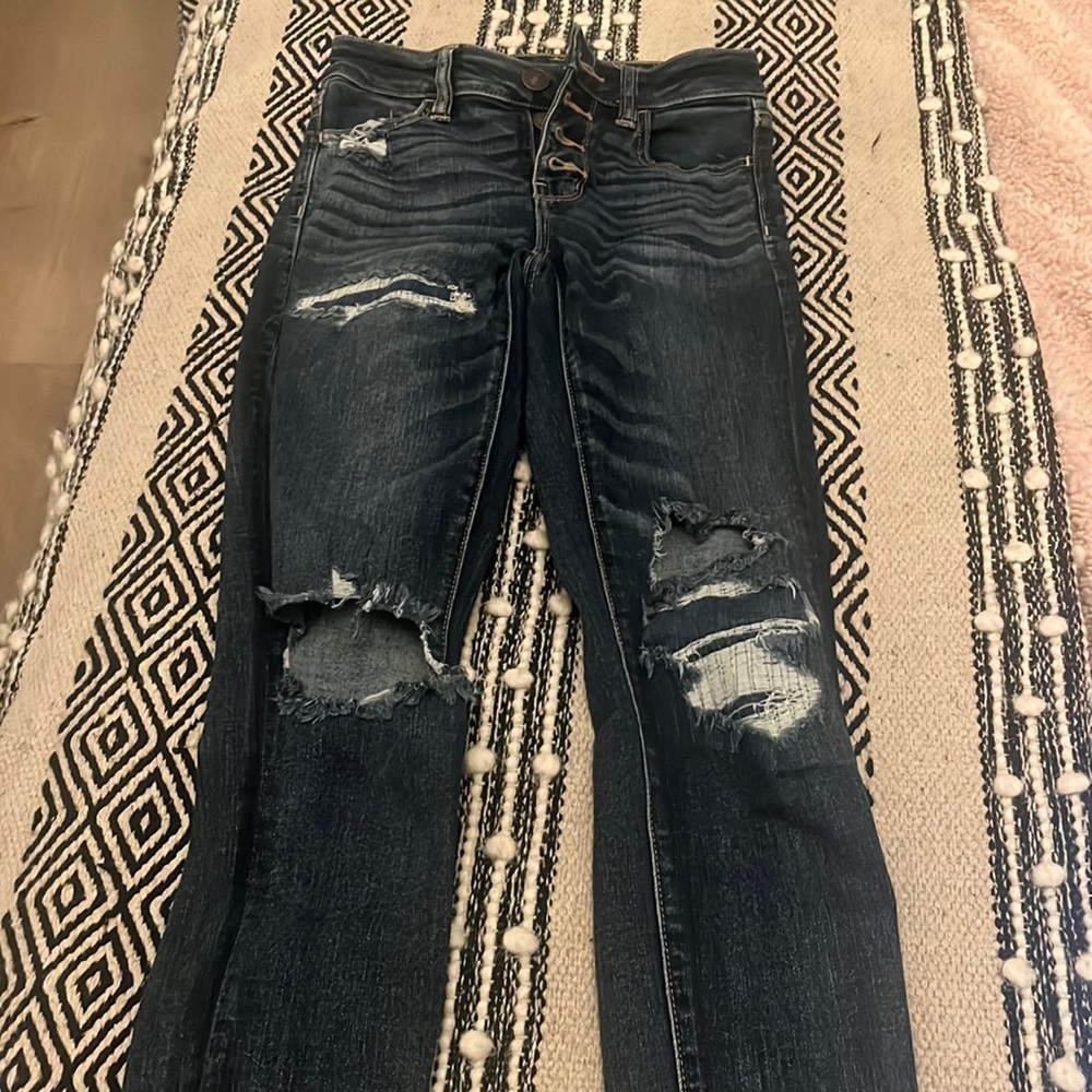 Supper cute with tight or long sleeve shirts amazing for any event!